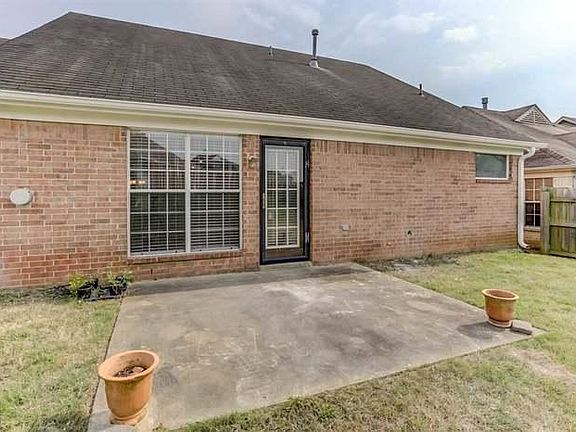 2nd image of 5640 Garden Gap Dr