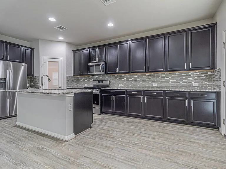 13214 Bucktree Dr — Photo 10