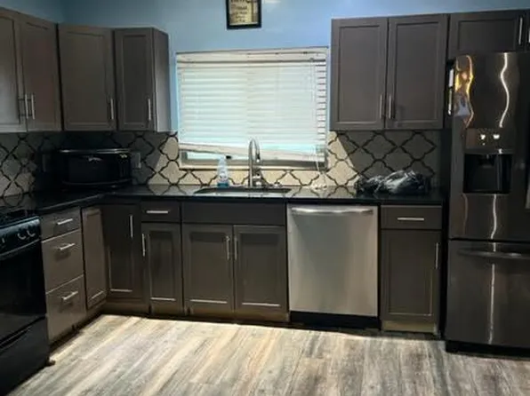 191 McGovern Blvd, Crescent, PA 15046