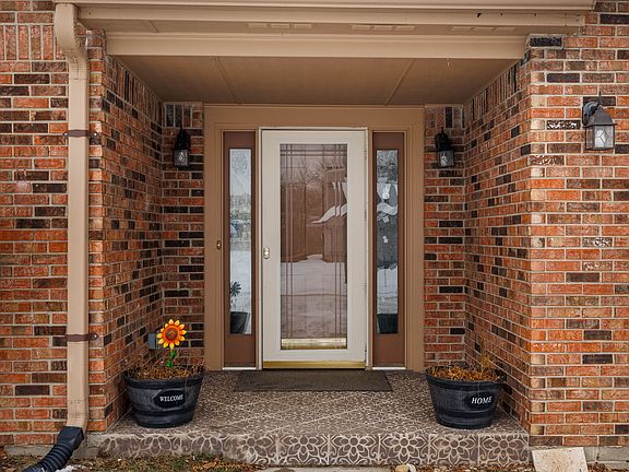 4th image of 8778 Buckhaven Dr