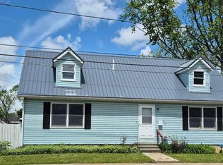 610 E Elm St, Washington Court House, OH 43160