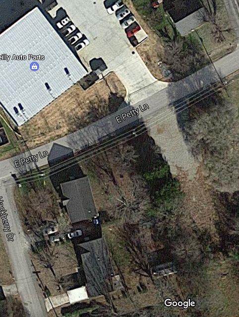 1st image of E Petty Ln