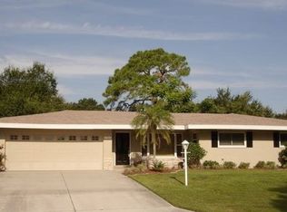 2924 S Jefferson Ave, Sarasota, FL 34239