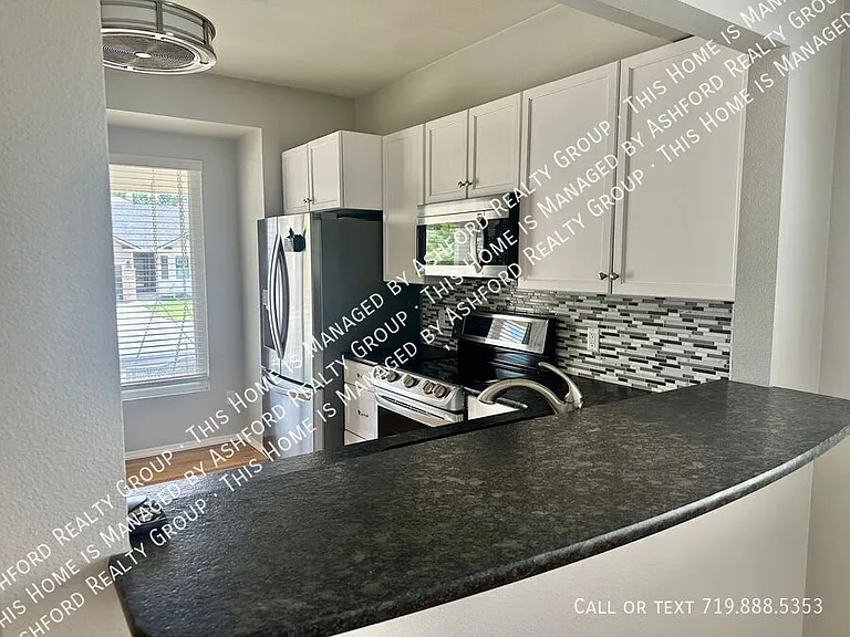 8316 Cooper River Dr — Photo 5