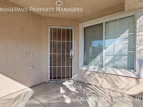 3rd image of 247 Del Mesa St