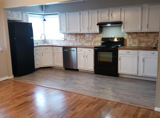 1207 W 21st St, Lawrence, KS 66046