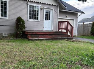 135 N Marple St, Coos Bay, OR 97420