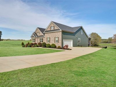 1001 Omega Farms Ln, Williamston, SC, 29697