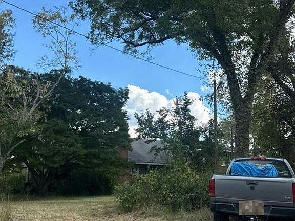 3rd image of 2494 State Highway 109