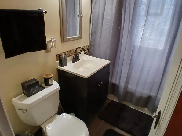 4335 Knox Ave N, Minneapolis, MN 55412