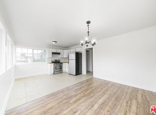 1677 W 24th St #1/2, Los Angeles, CA 90007