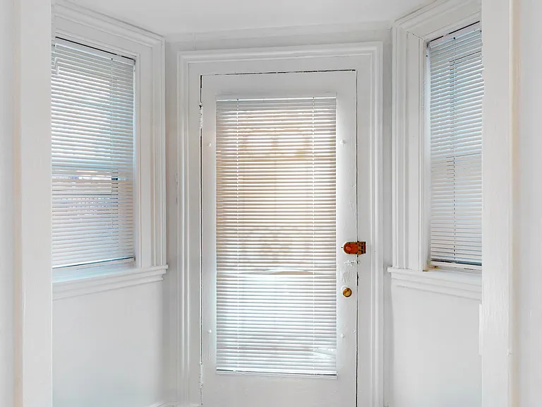 205 Beacon St #BF — Photo 6