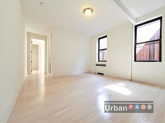 2nd image of 55 Linden Blvd #6F1