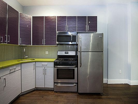 2nd image of 188 Throop Ave Suite 1R