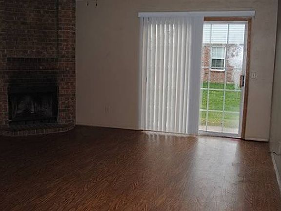 3rd image of 3342 W Harvard St