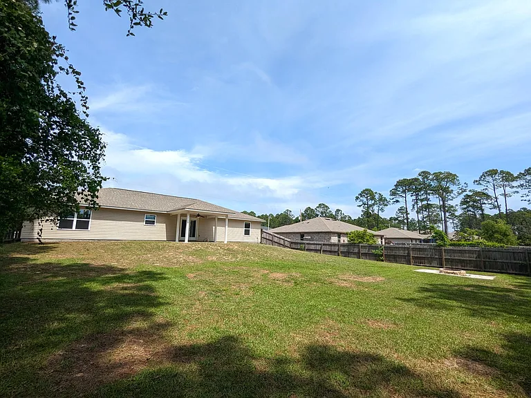 8249 Escola St — Photo 34