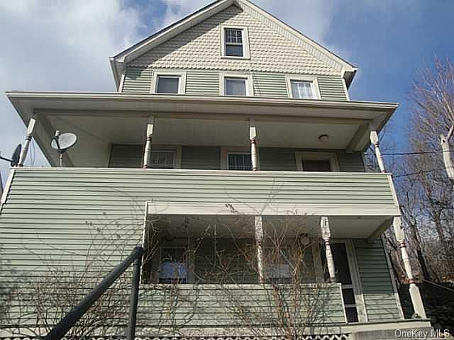 1st image of 46 Wayne Ave APT 3