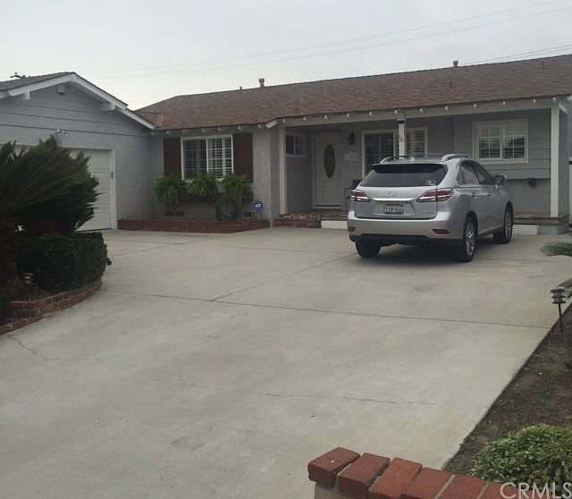 1st image of 11225 Pounds Ave