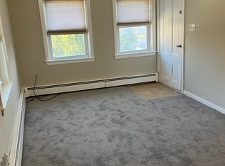 156 Yeoman Ave APT 2, Cranston, RI 02920