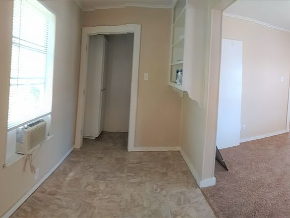 3rd image of 3414 S University Dr APT 8