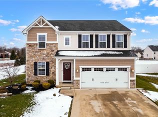 7348 Warblers Ln, North Ridgeville, OH 44039