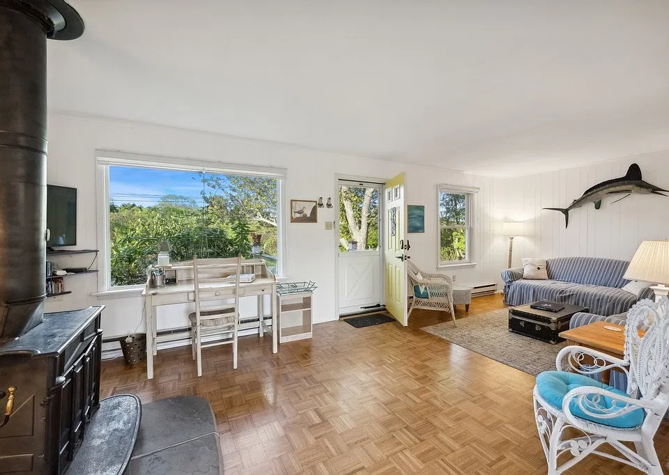 28 Rehan Ave