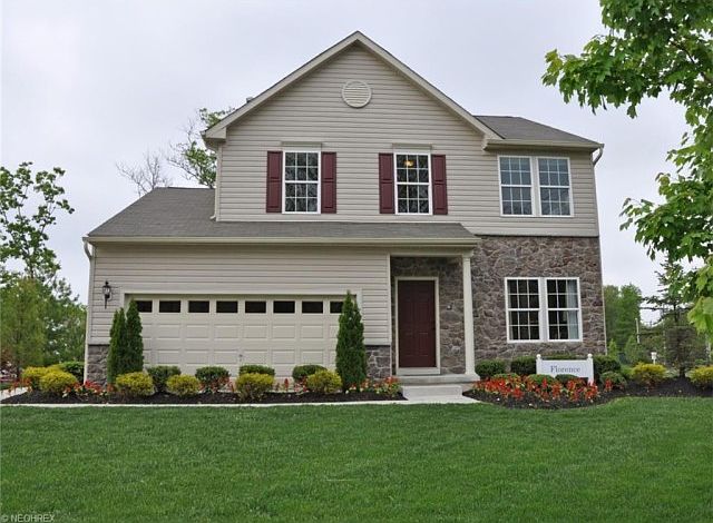 1st image of 1941 Spruce Ln