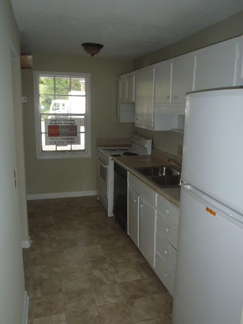 2nd image of 139 Plantation Cir