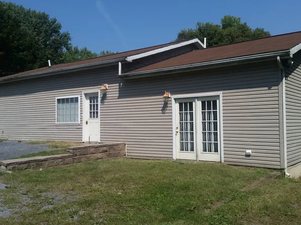 345 Rick St, Martinsburg, WV 25404