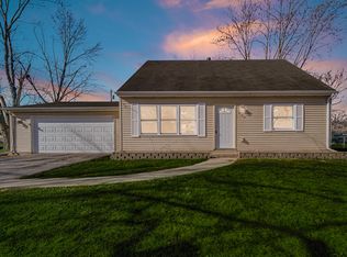 630 Olympia Rd, Valparaiso, IN 46385