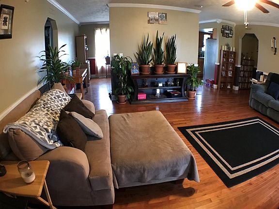 5th image of 108 Blake Dr