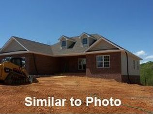 462 Grovemont Pl, Piney Flats, TN 37686