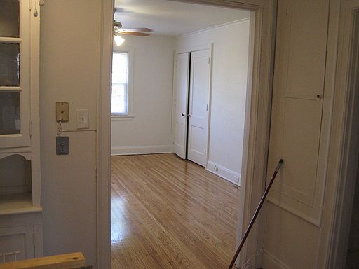2nd image of 2332 Neil Ave APT B