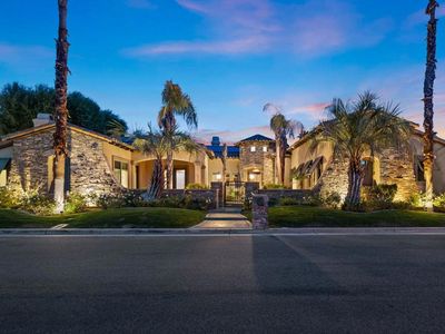 352 Crest Lake Dr, Palm Desert, CA, 92211