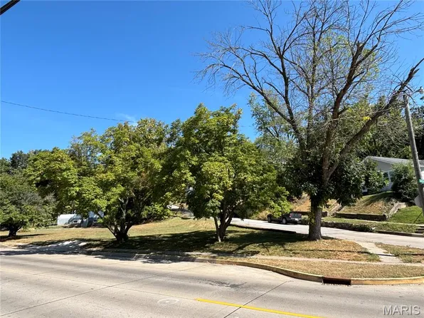 408 Grand Ave, Hannibal, MO 63401