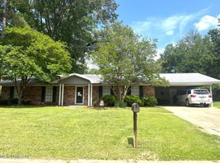 101 Ashwood Dr, Natchez, MS 39120