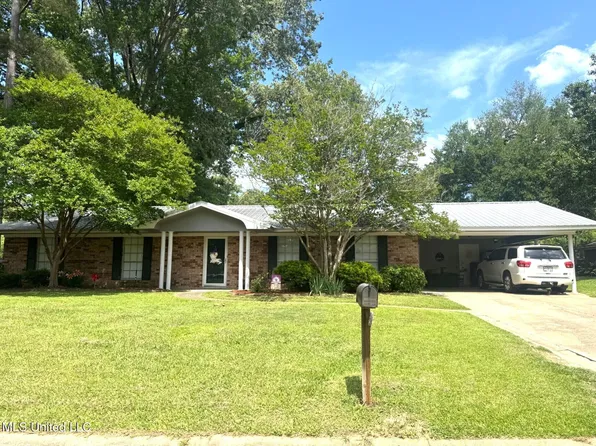 101 Ashwood Dr, Natchez, MS 39120