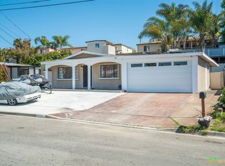 584 E Indian Rock Rd, Vista, CA 92084