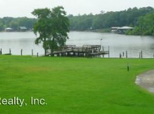 215 River Bend Dr, Mobile, AL 36605