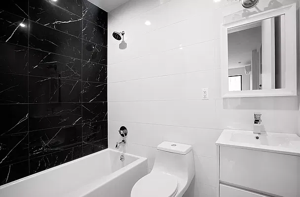 Rented by Bohemia Realty Group | media 18