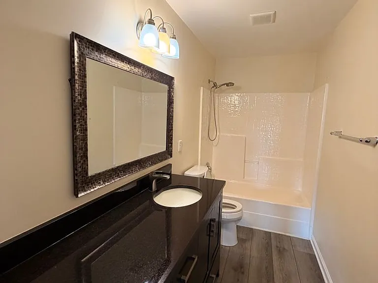 42 Kilverstone Way — Photo 21