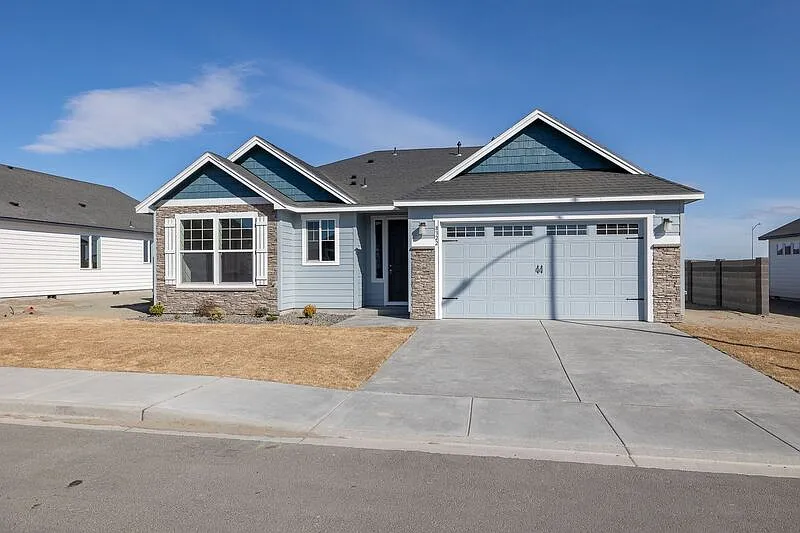 8322 Ballard Loop photo 1