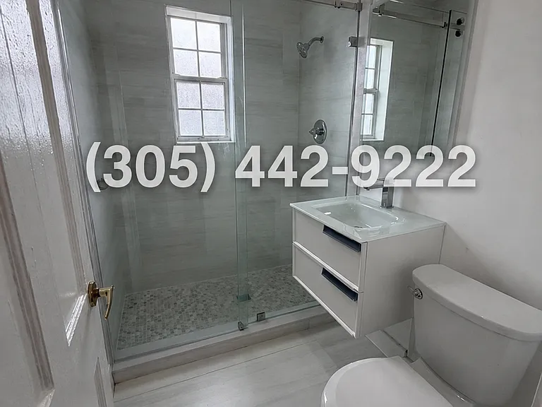 15 Sidonia Ave #4 — Photo 9
