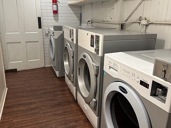 2nd image of 6 E Main St #3