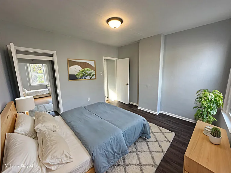2028 Haworth St — Photo 4