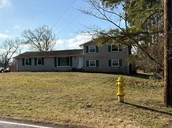 138 Curtis Xrds, Hendersonville, TN 37075