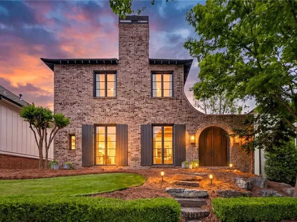 6905 Colfax Ave, Cumming, GA 30040