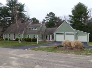 36 Lisa Ln, Hope Valley, RI 02832