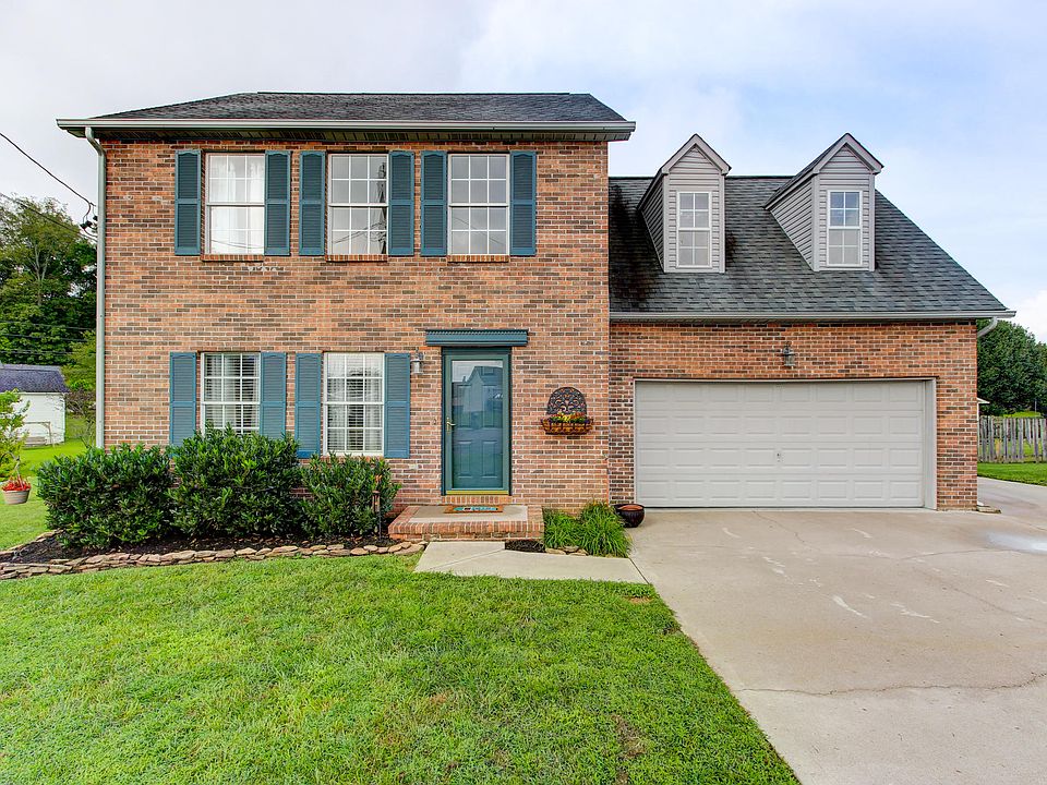 1st image of 409 Hawick Ln
