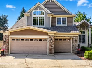 802 Willow Ct, Itasca, IL 60143